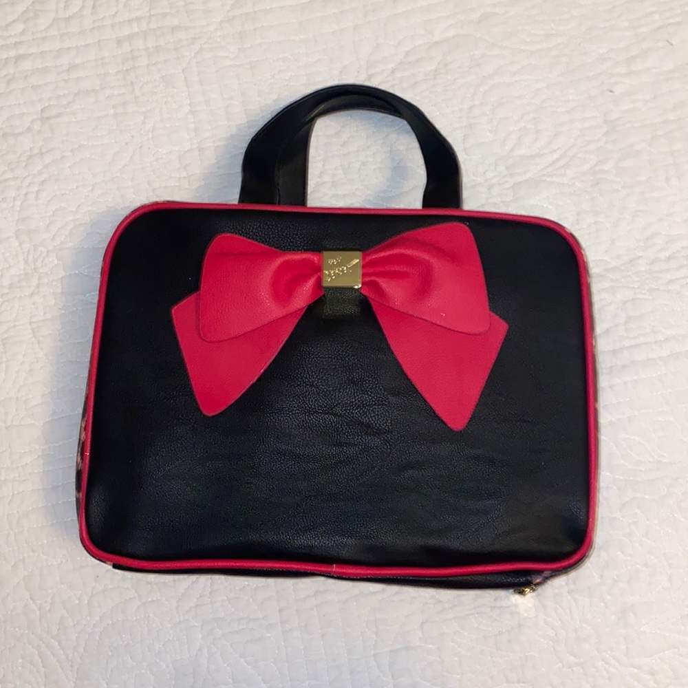 Betsey Johnson Cosmetic Bag